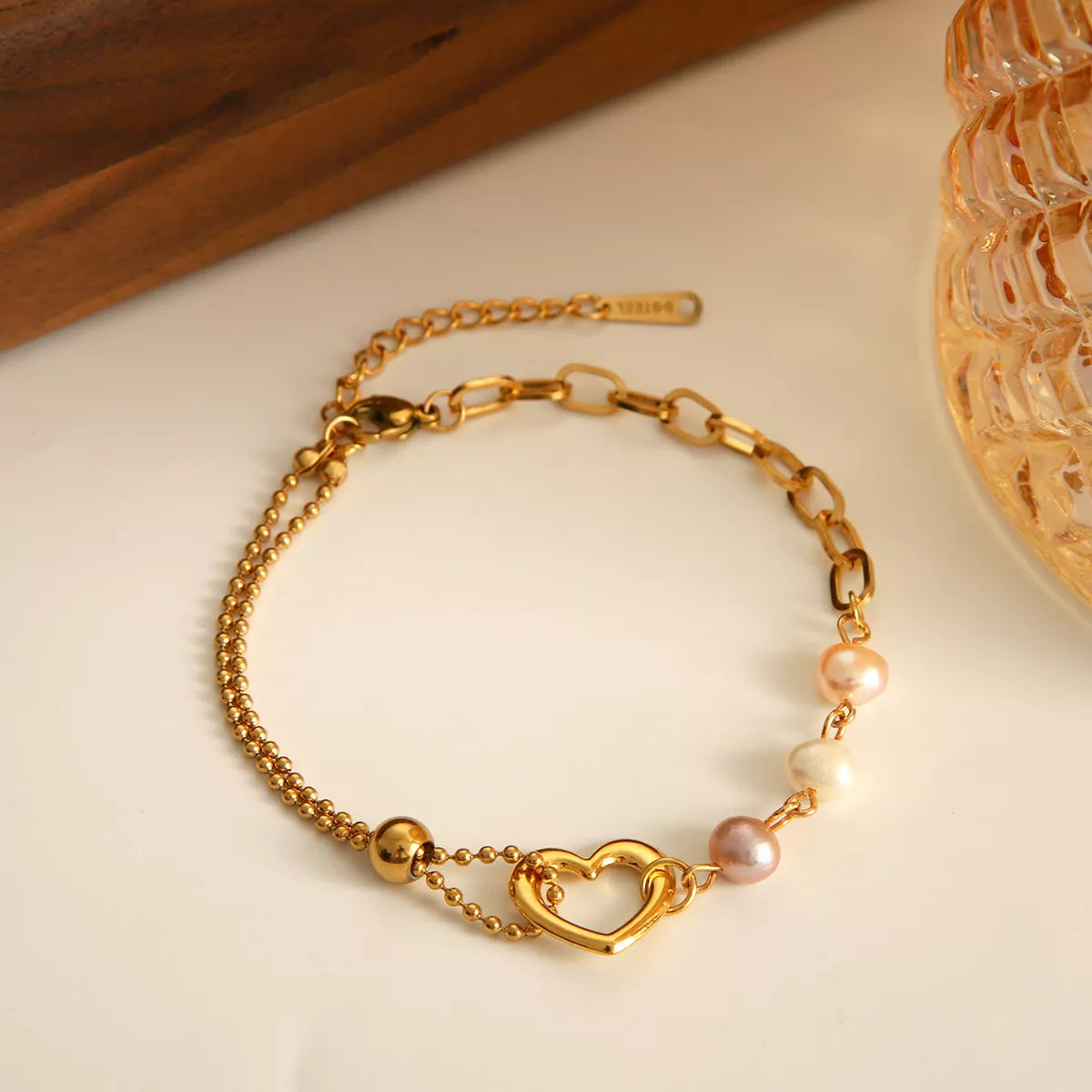 Trendsi 18K Gold-Plated Heart Pearl Bracelet -