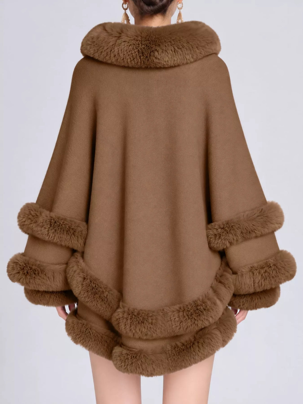 Faux-fur-trim cape, brown back