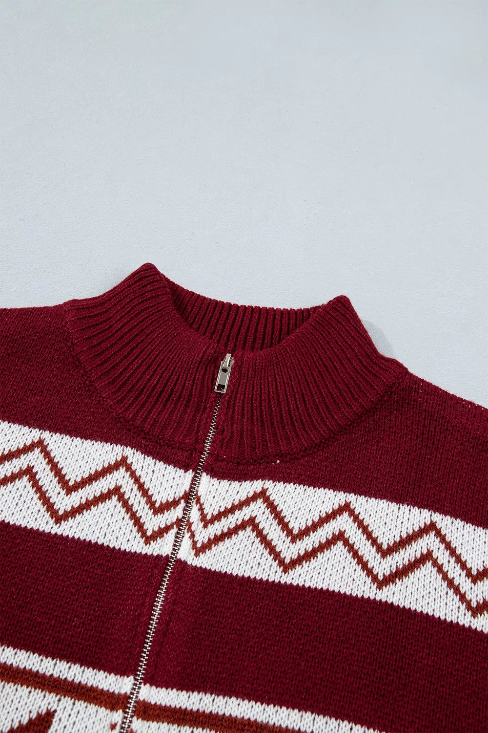 Geometric zip-up knit long sleeve cardigan