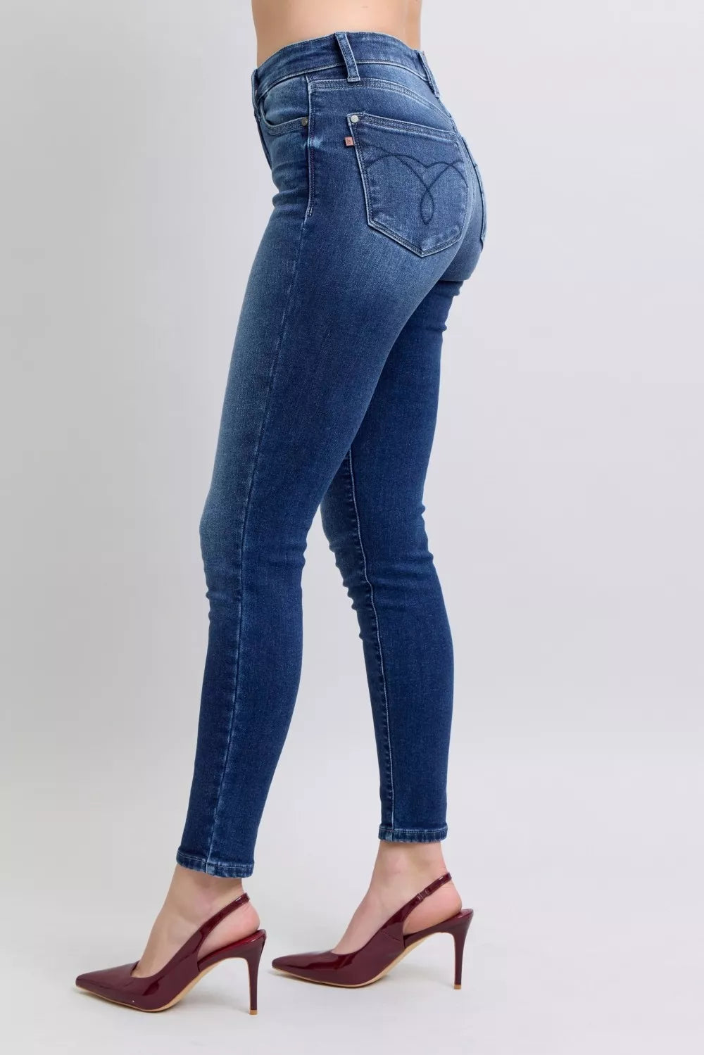 Women's jeans – product view 9