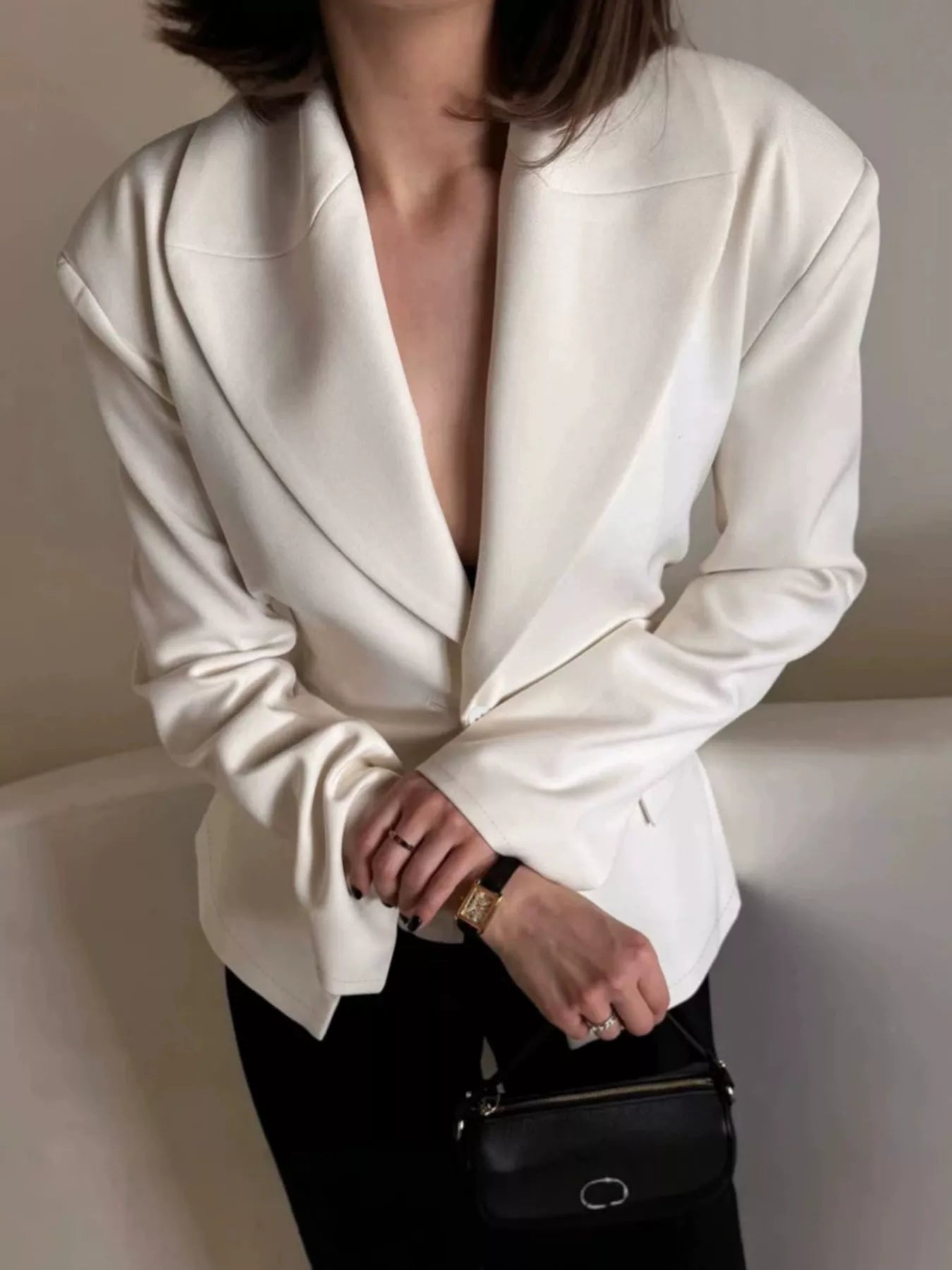 Trendsi One Button Padded Shoulders Blazer -