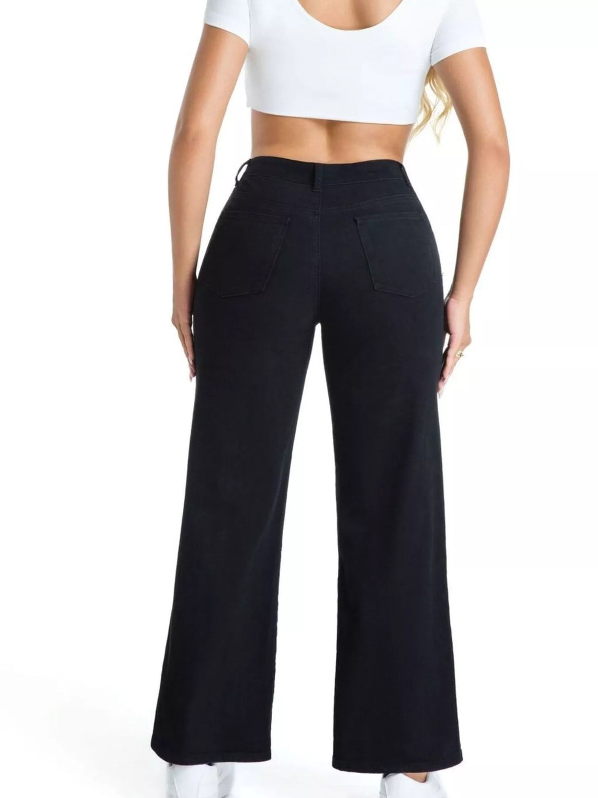 Frayed edge straight leg jeans