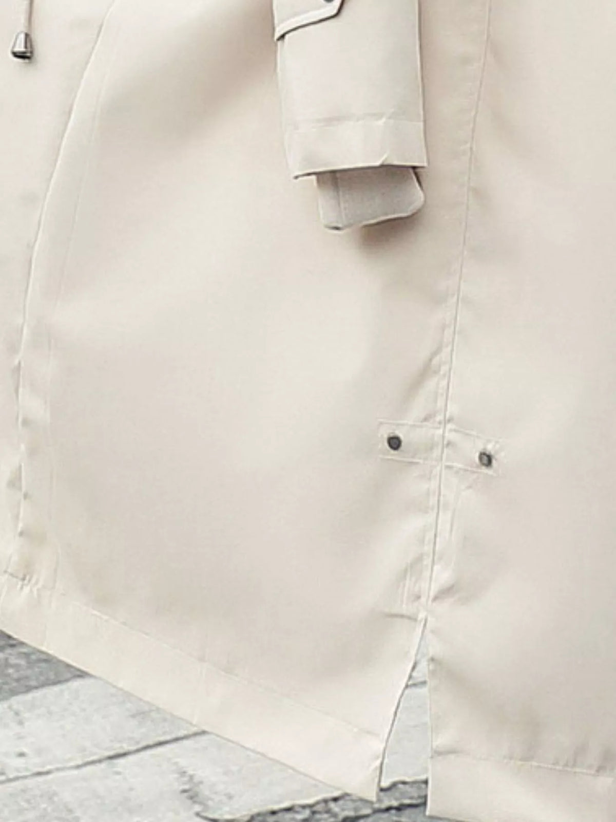 Faux-fur-trim parka, ivory back slit
