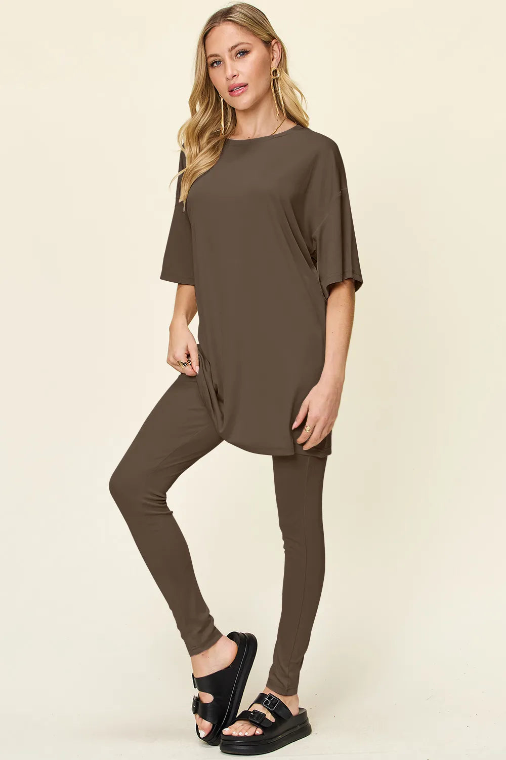 Women's clothing set – product view 7