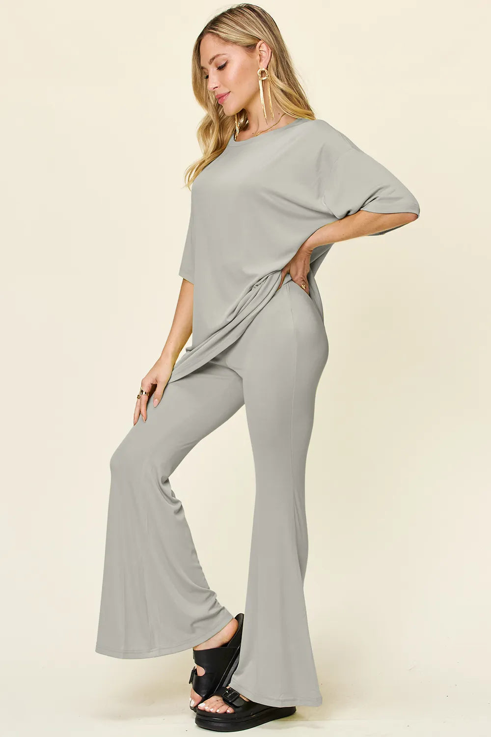 Women's clothing set – product view 19