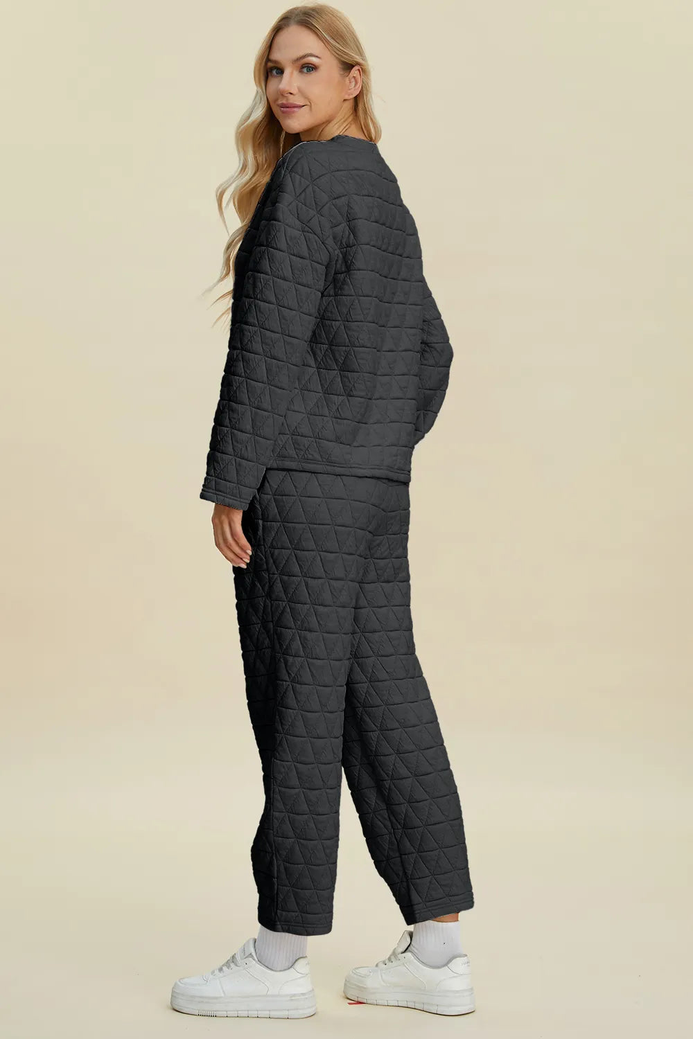 Women's clothing set – product view 11