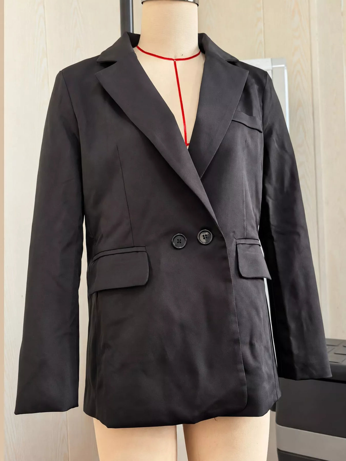 Collared long sleeve blazer, product view