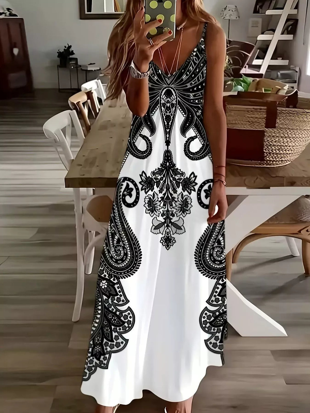 Black and white printed spaghetti strap maxi dress