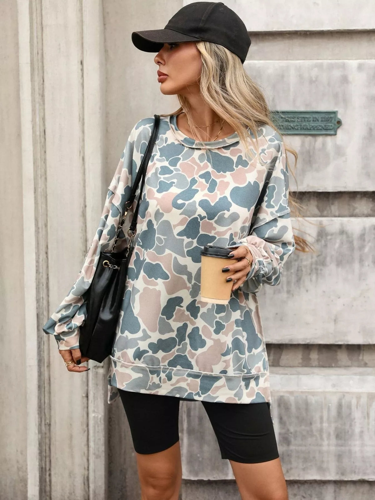 Trendsi Printed Round Neck Sweatshirt -