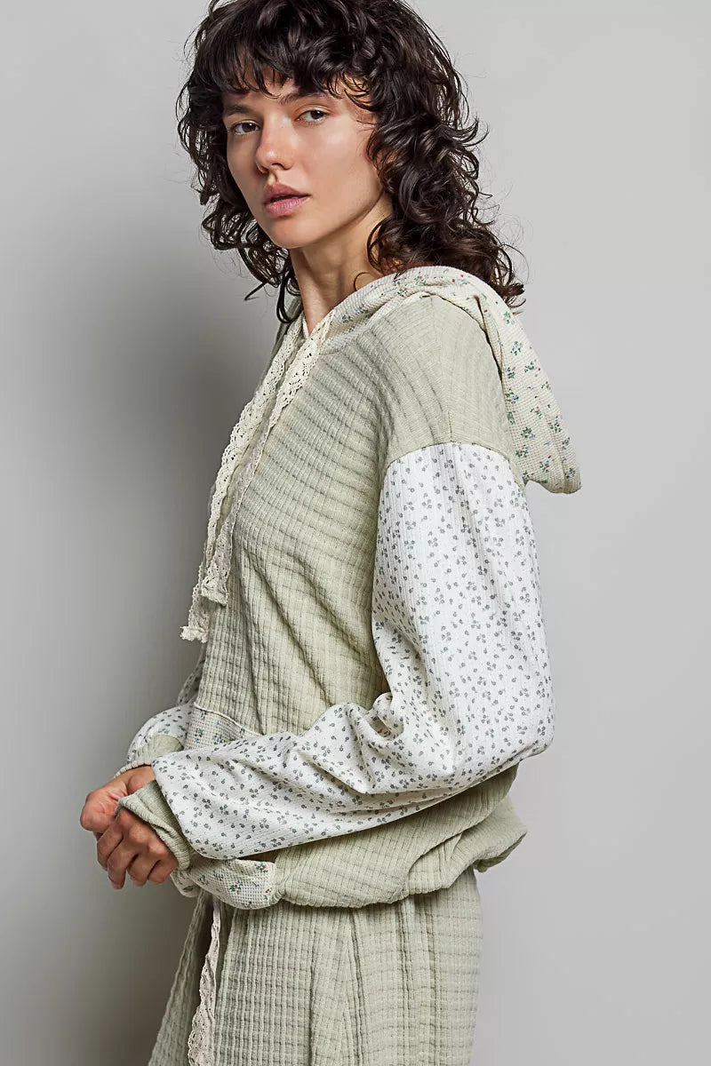 Women's hoodie – product view 2
