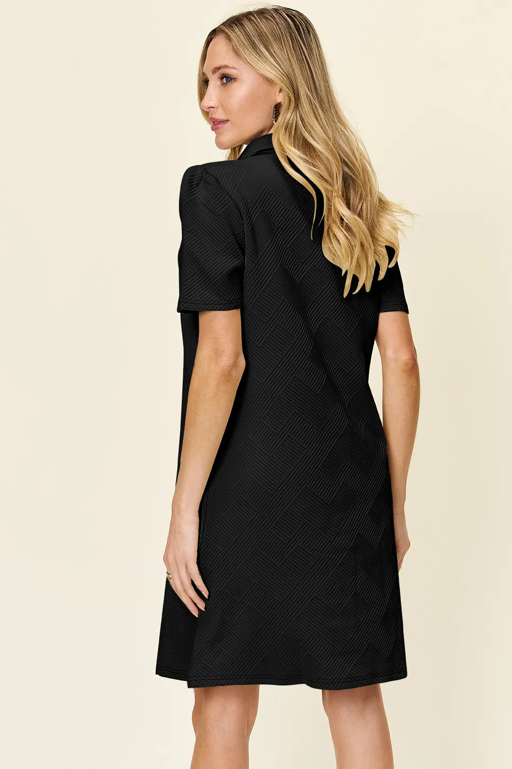 Women's apparel – product view 21