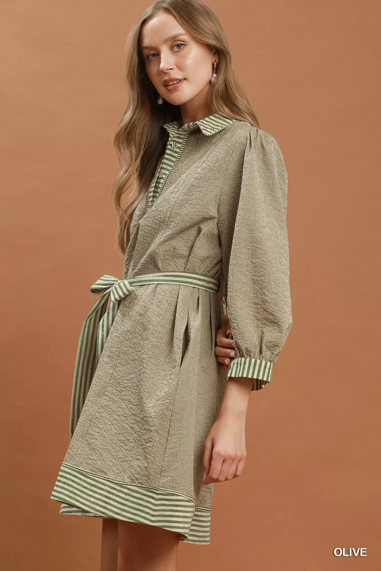 Women's apparel – product view 2