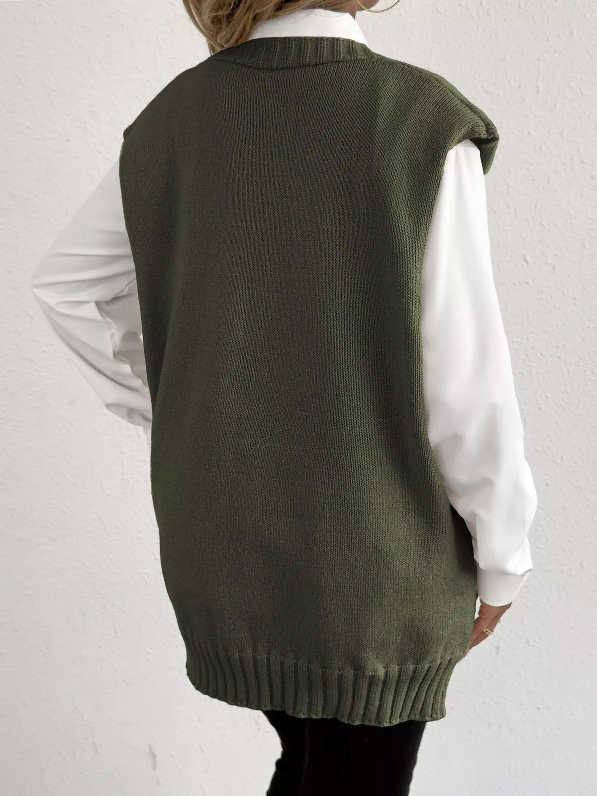 Flower V-neck sleeveless cardigan