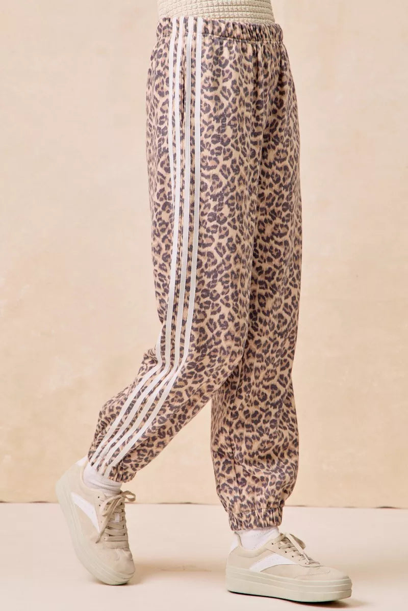 Women's pants – product view 2