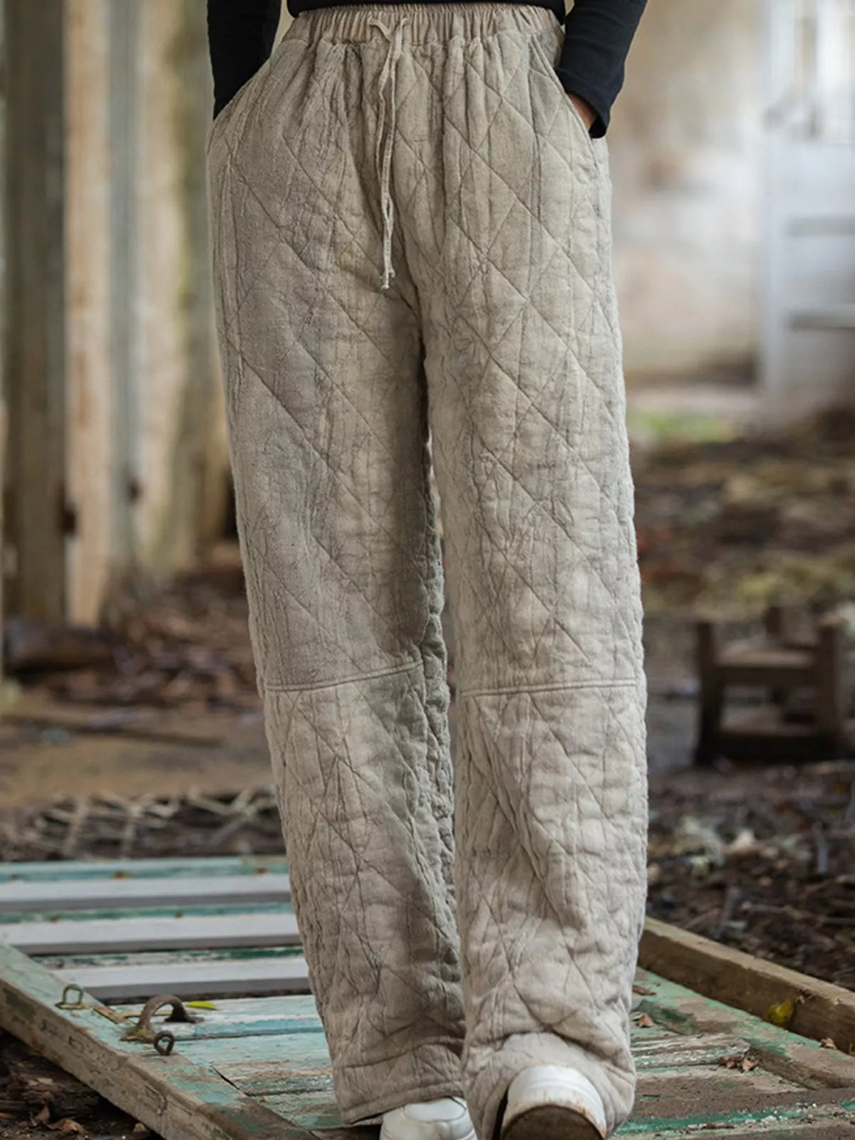 Beige quilted wide-leg pants