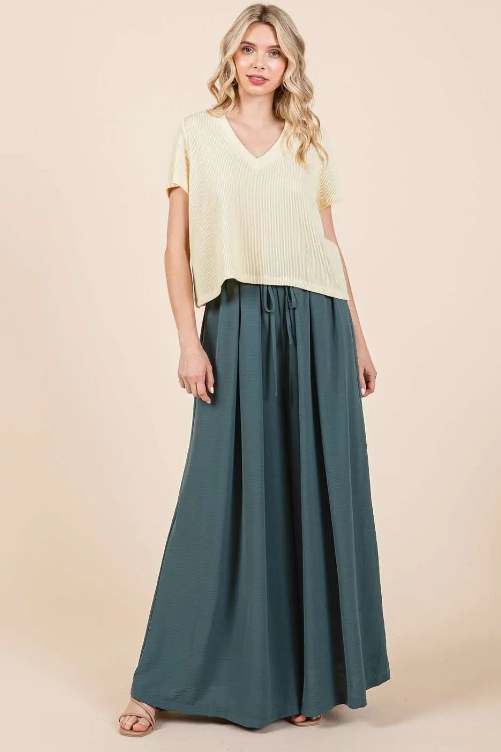 Women's pants – product view 1