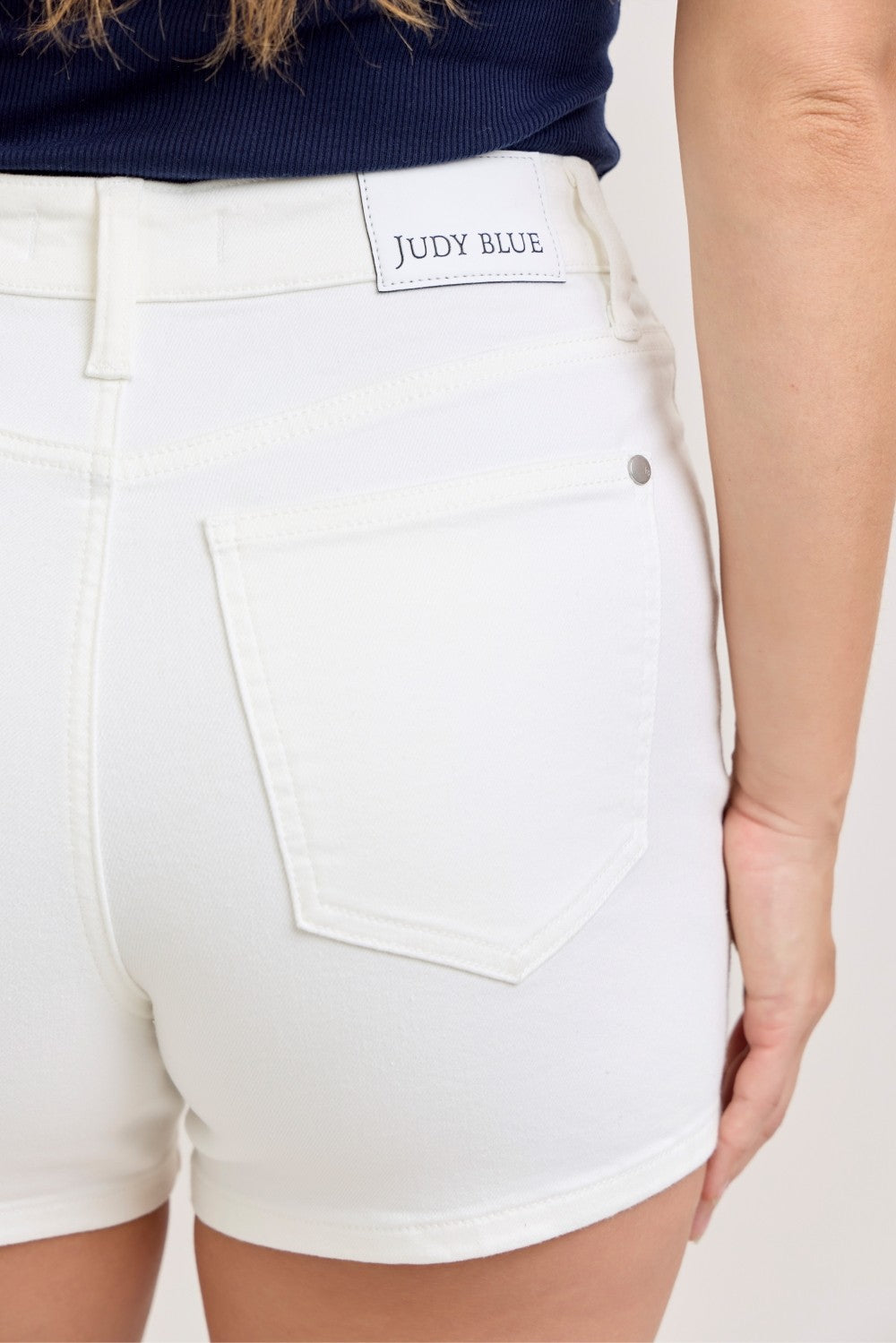 Women's shorts – product view 5