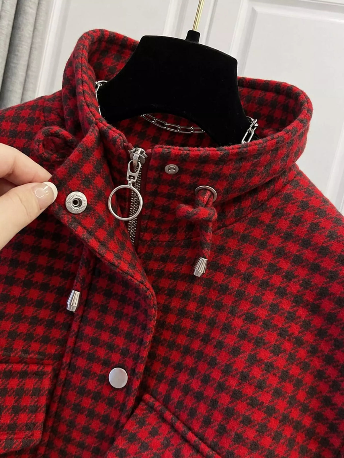 Red plaid cropped zip-up jacket