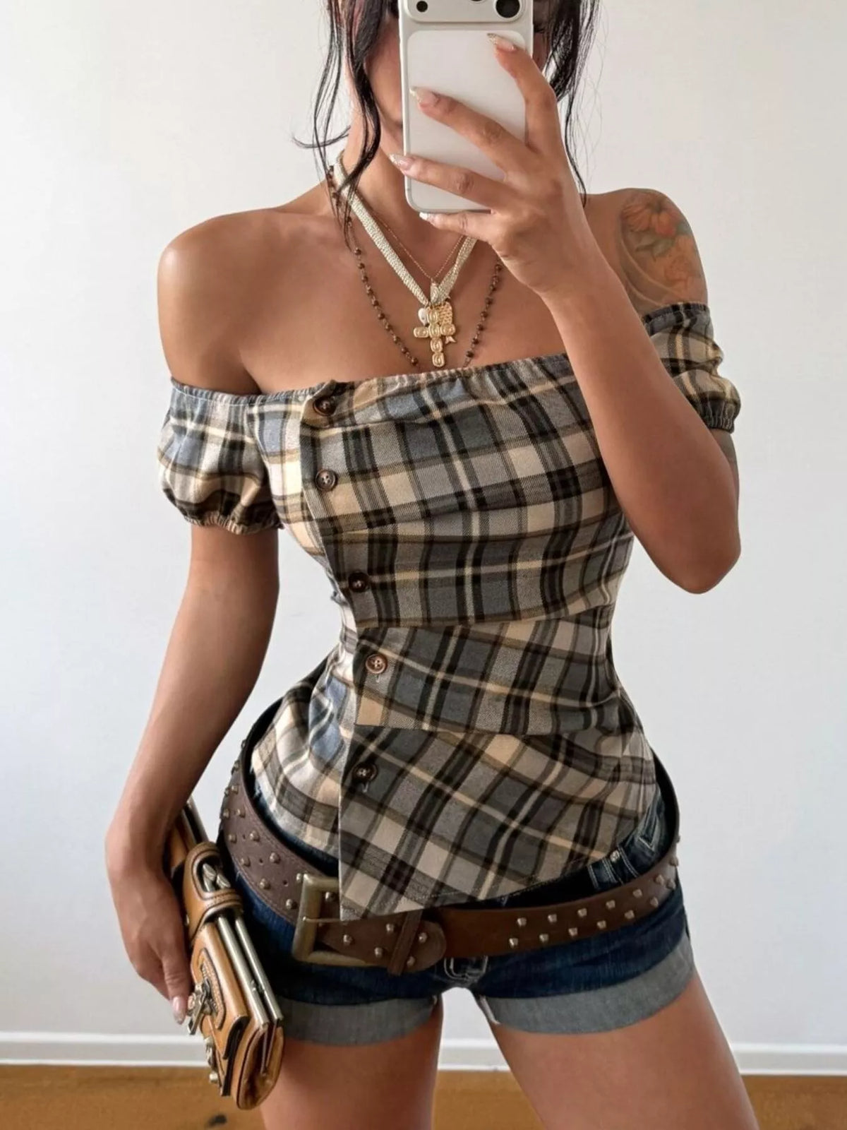 Off-shoulder plaid blouse, brown plaid front