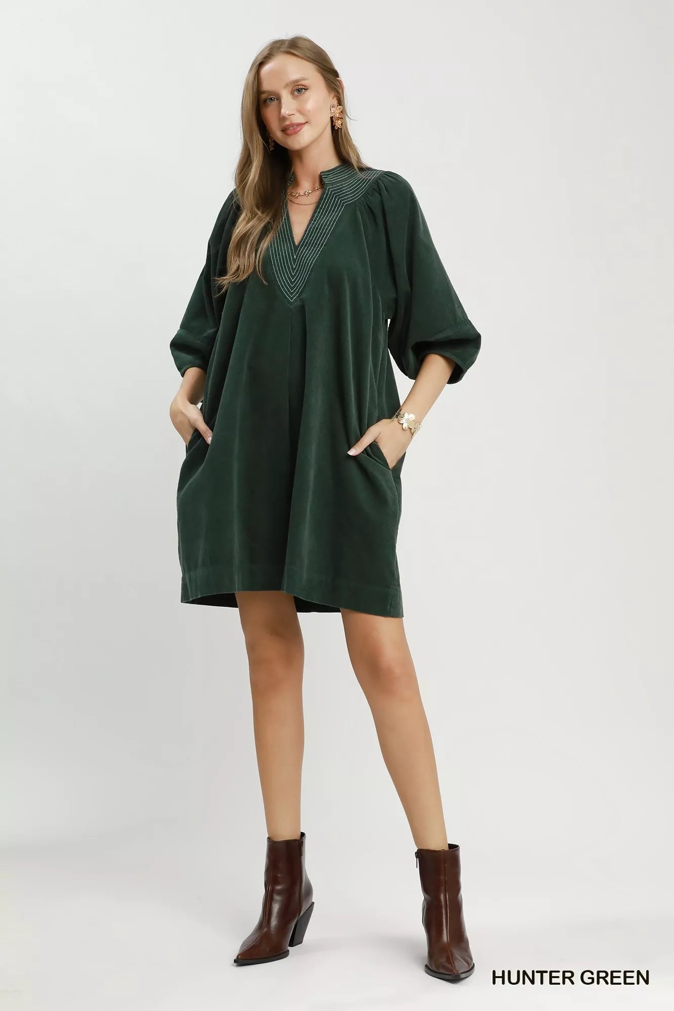 Women's apparel – product view 4