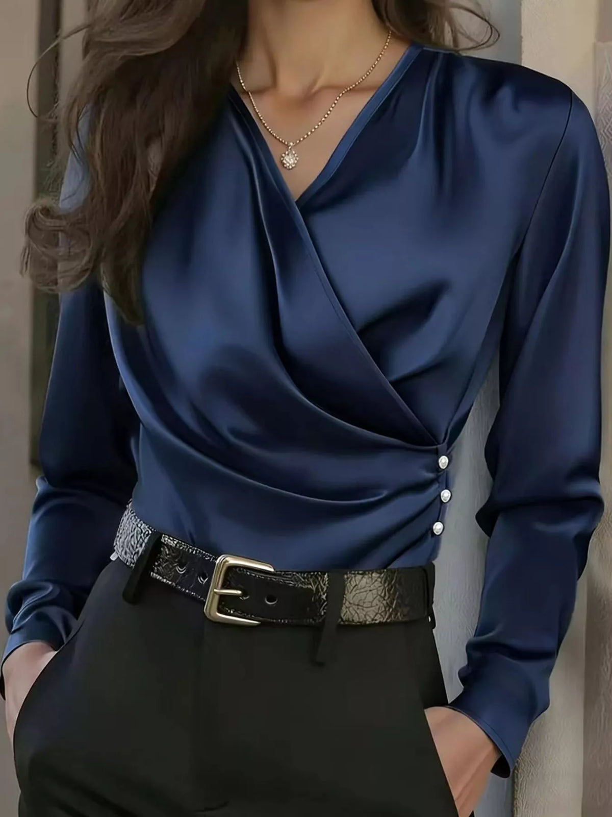 Surplice blouse, navy front