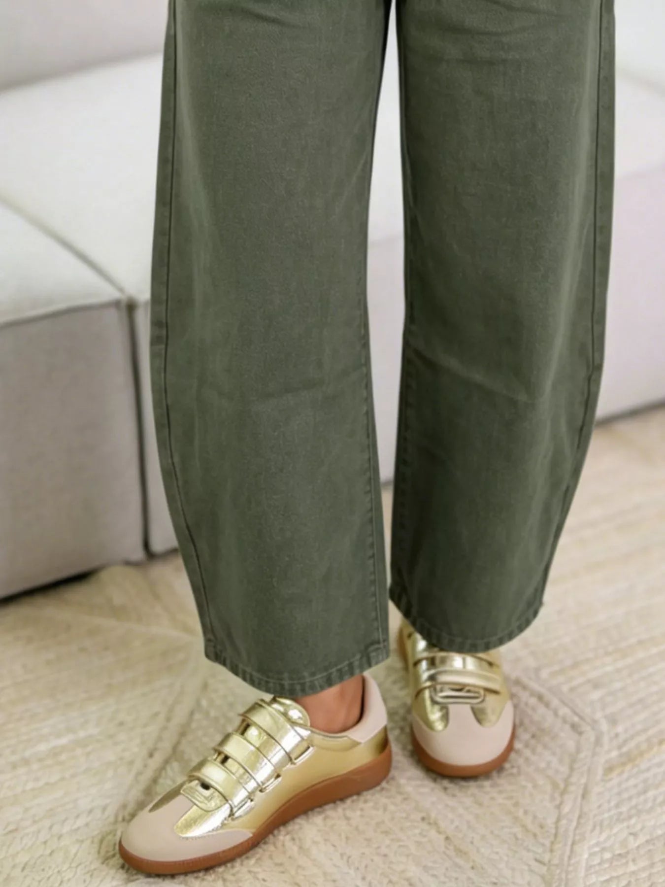 Trendsi Wide-Leg Jeans with Front Patch Pockets -