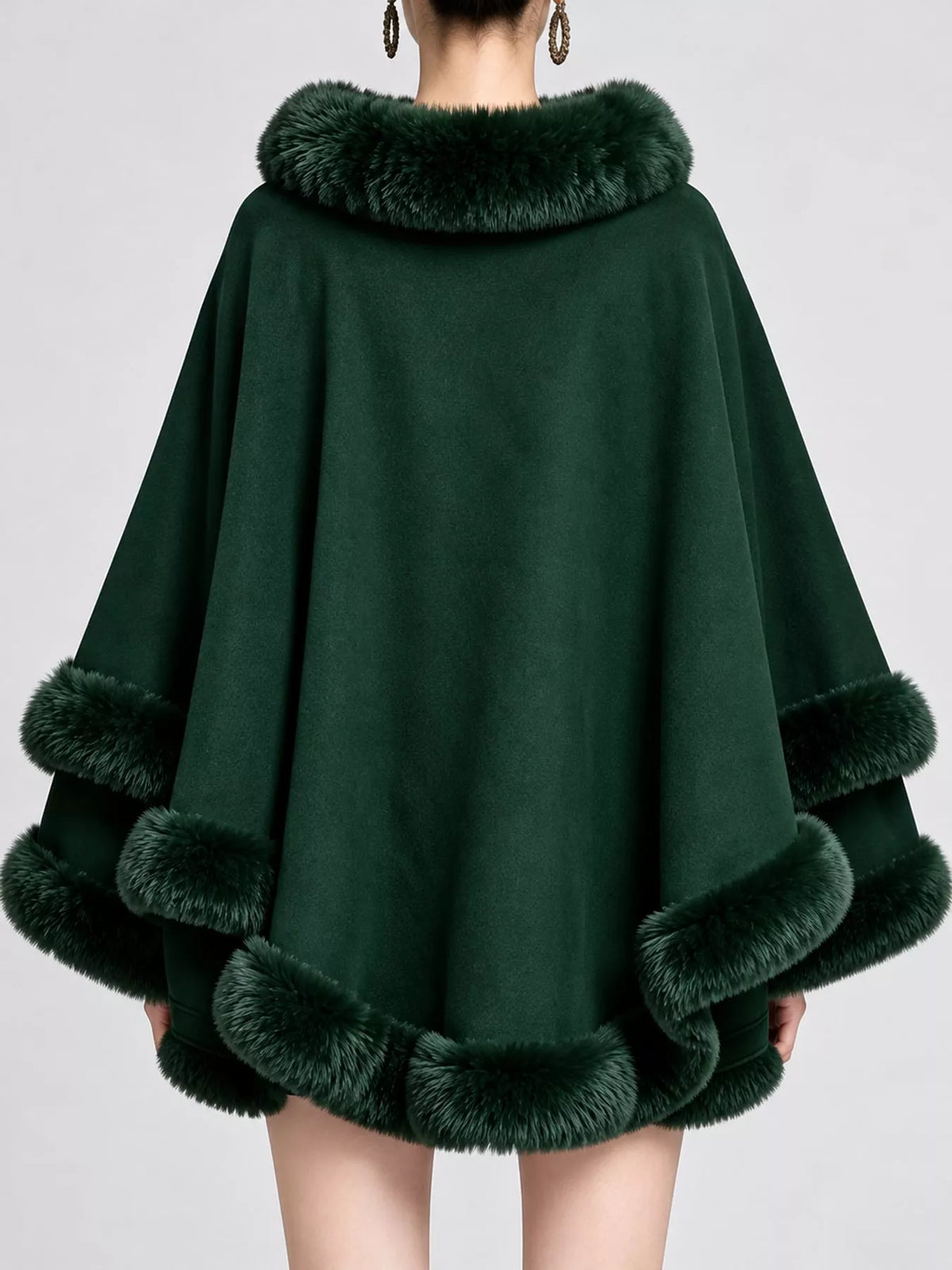 Faux-fur-trim cape, green back