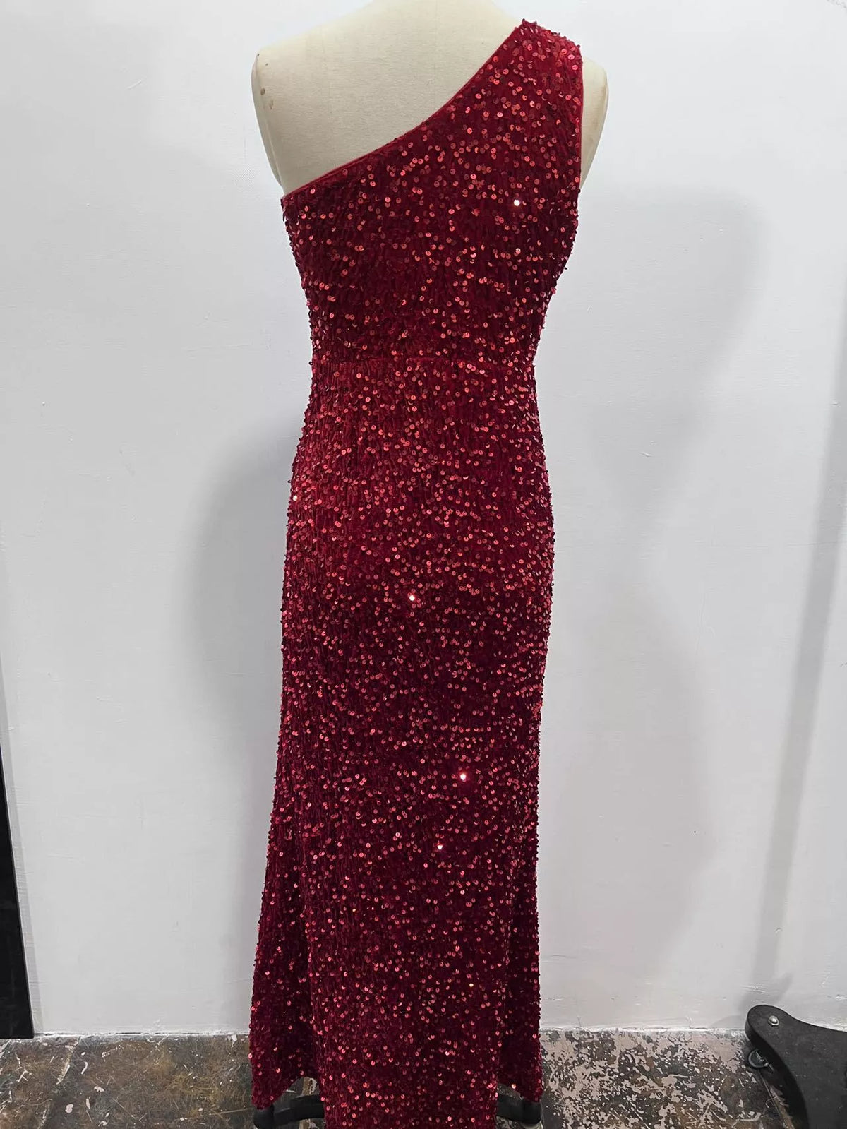 Sequin maxi dress, red mannequin back