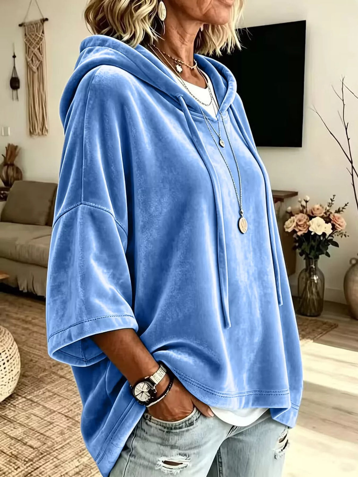 Velvet Hoodie in blue, side view