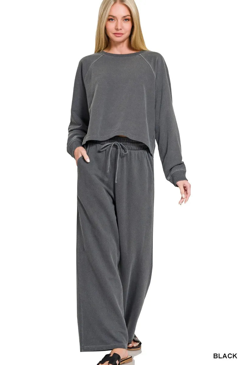 Women's clothing set – product view 1