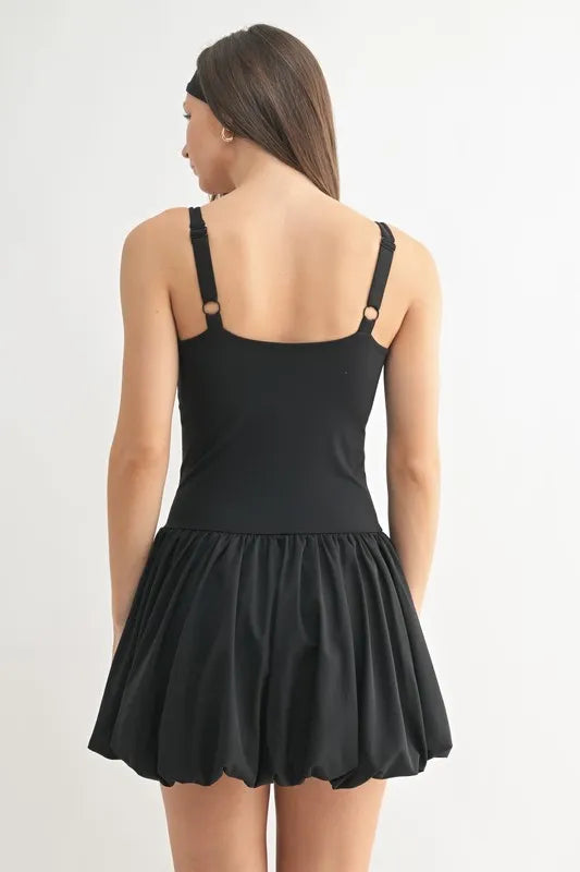 Women's apparel – product view 3
