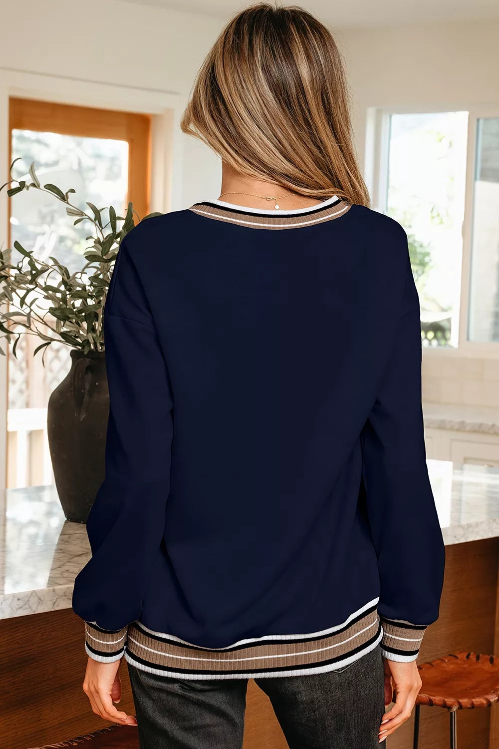Trendsi Contrast Striped Trim V Neck Sweatshirt -
