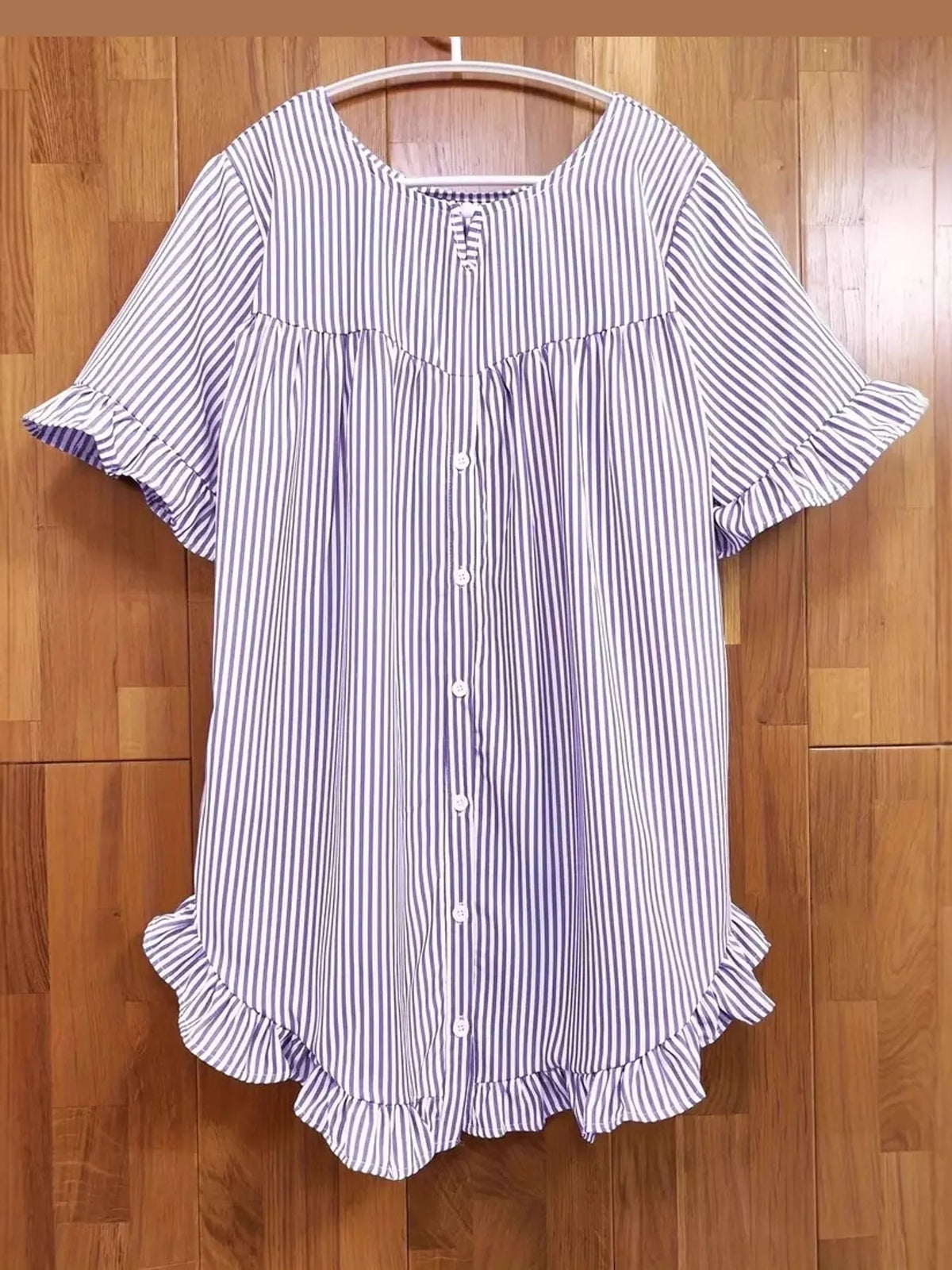 Ruffle Hem Short Sleeve Blouse — garment front