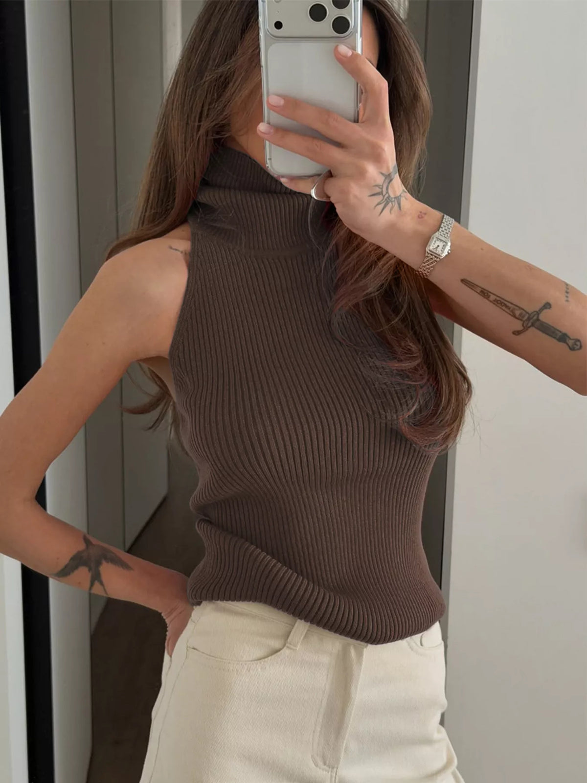 Brown ribbed halter-neck tank, front and neckline detail