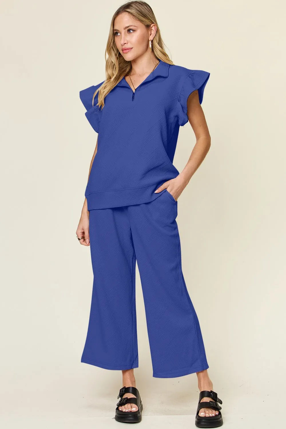Women's clothing set – product view 9