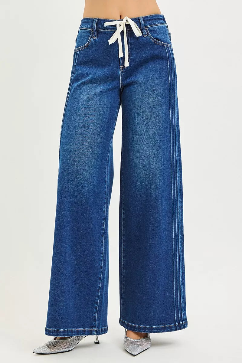 Women's jeans – product view 2