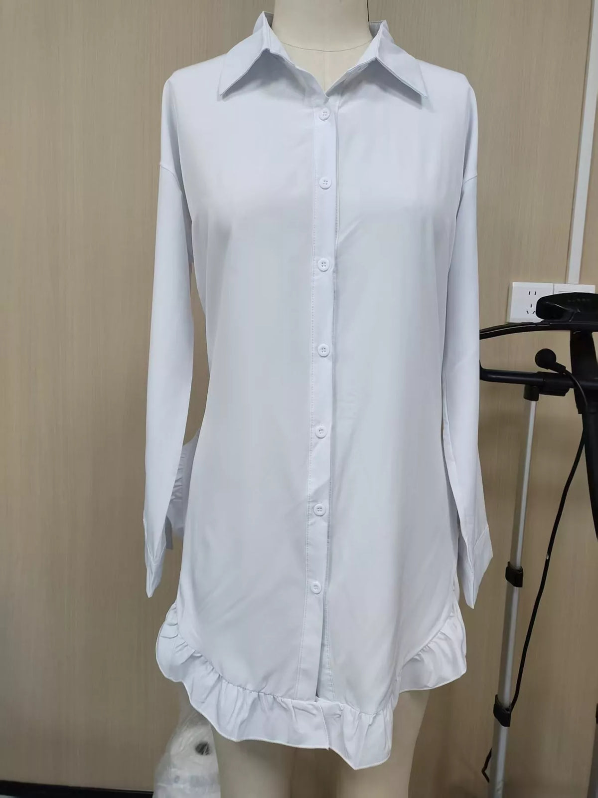 Long-sleeve shirt, product view