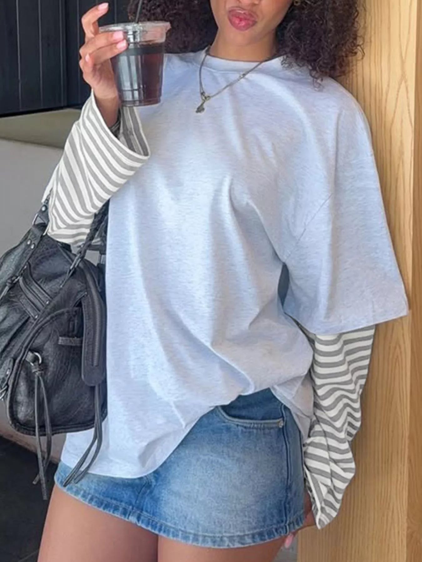 Trendsi Contrast Striped Long Sleeves T-Shirt -