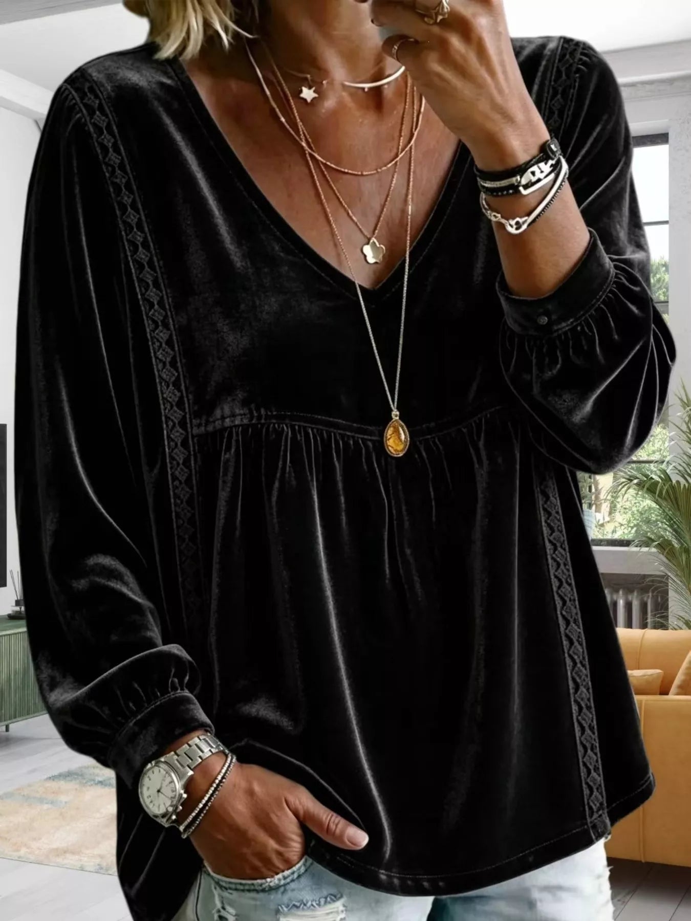 Trendsi Full Size Velvet Lace Detail V-Neck Blouse Plus Size -