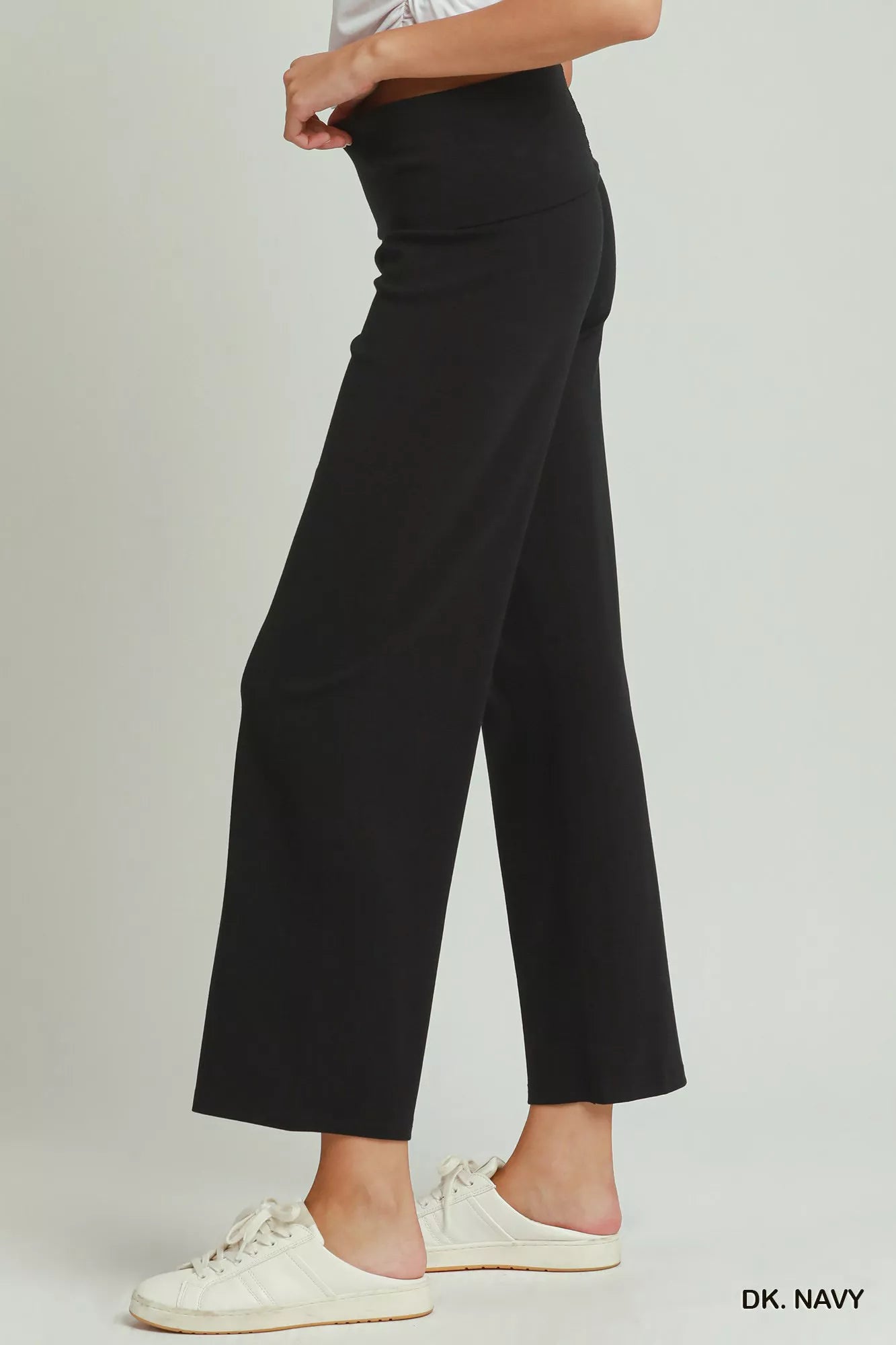 Women's pants – product view 2
