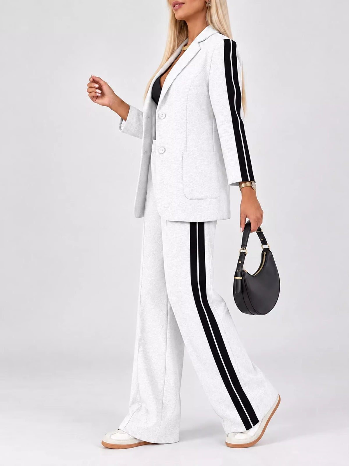 Set with Side Stripe Detail — side view