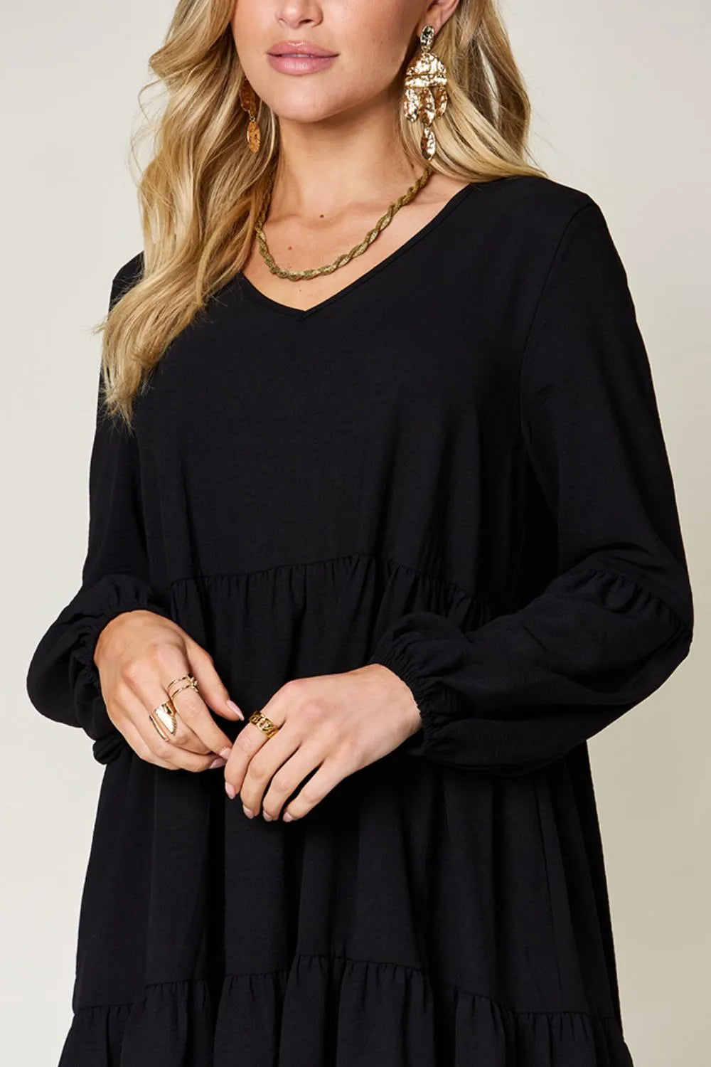 Women's apparel – product view 25