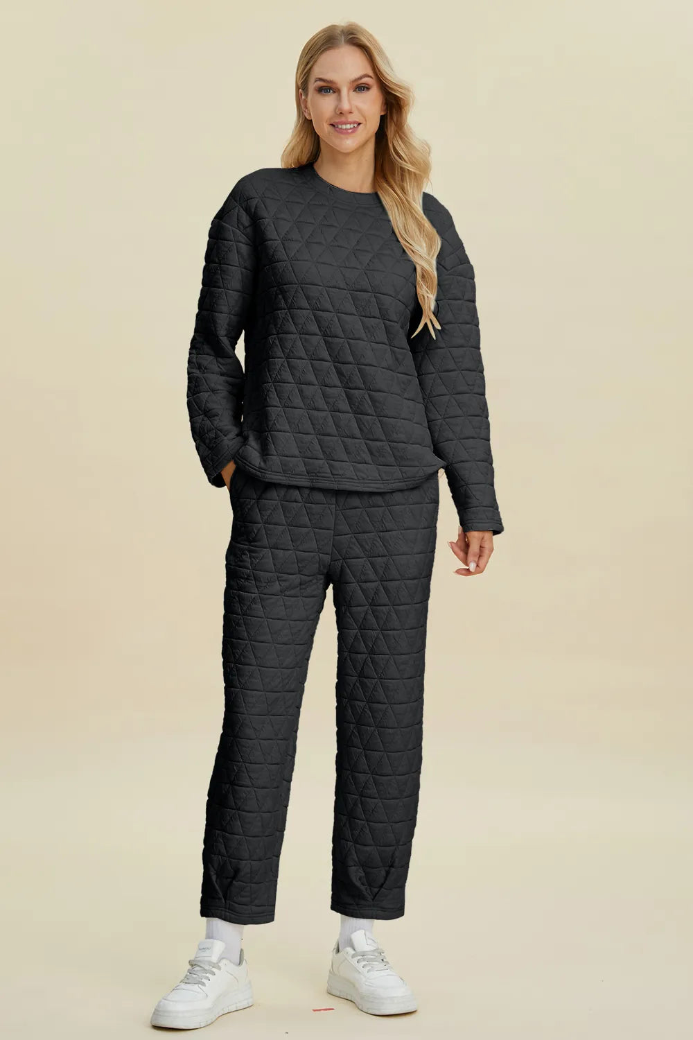 Women's clothing set – product view 9