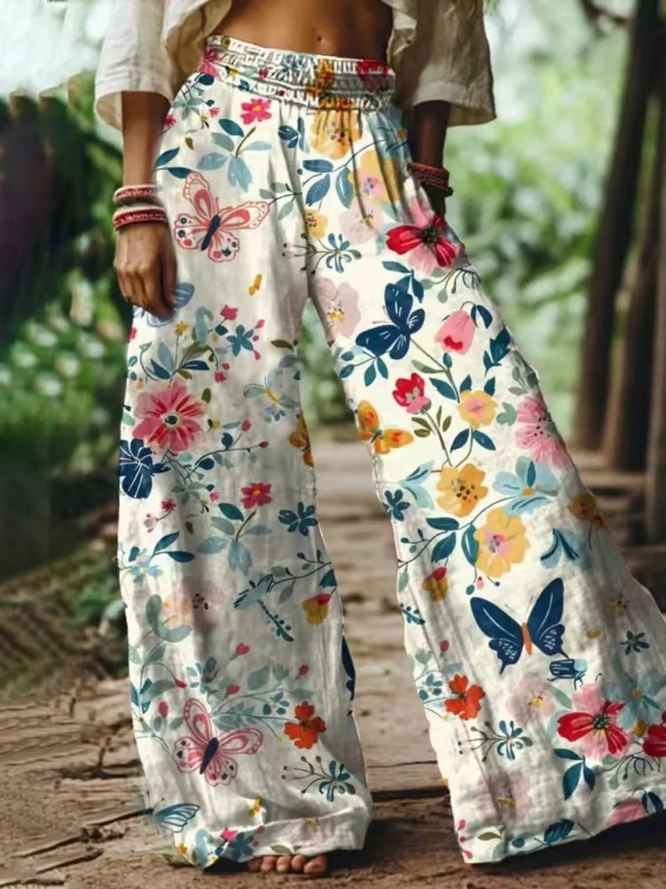 Trendsi Full Size Floral Wide-Leg Pants Plus Size -