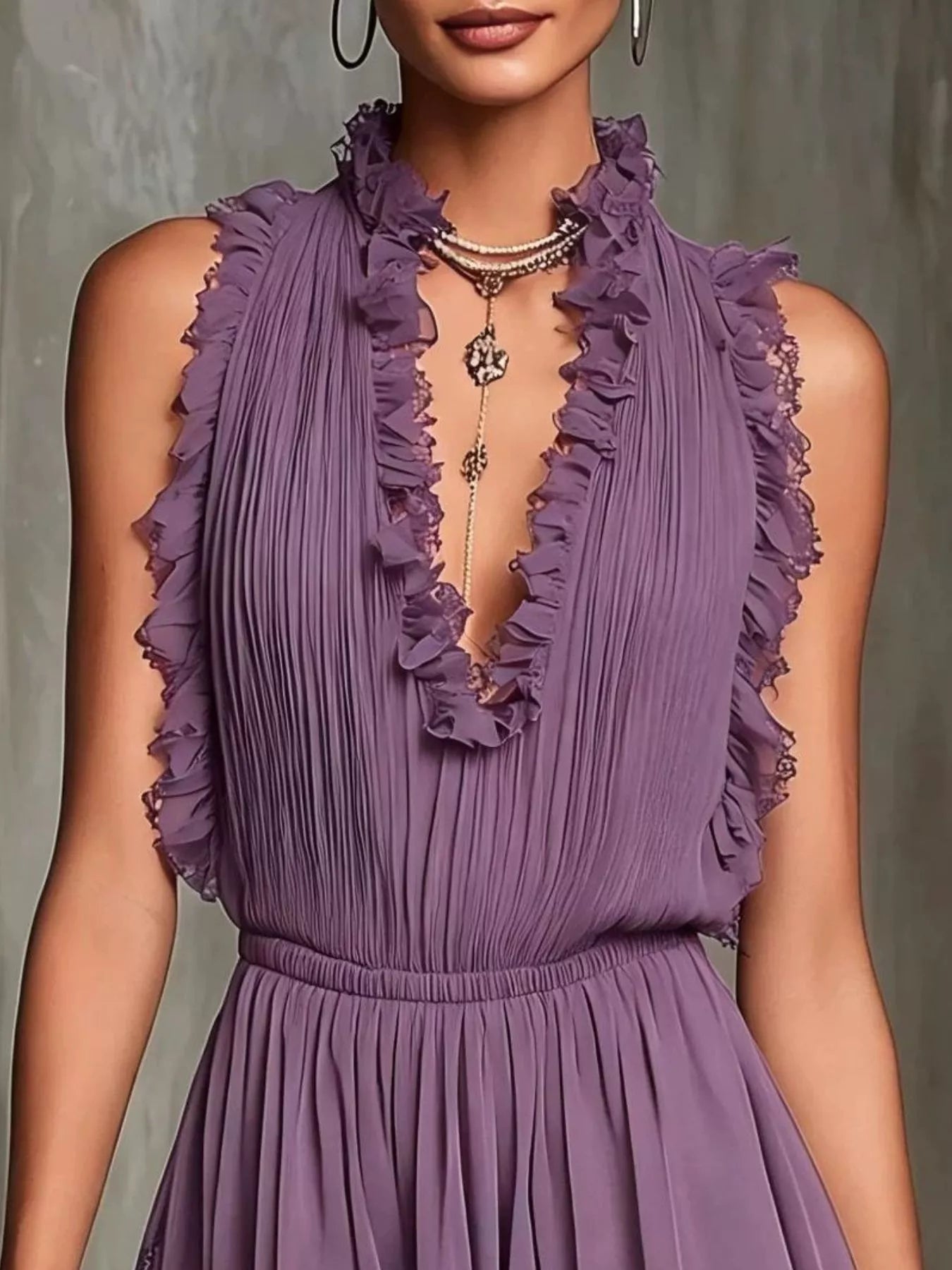 Lace-hem sleeveless mini dress
