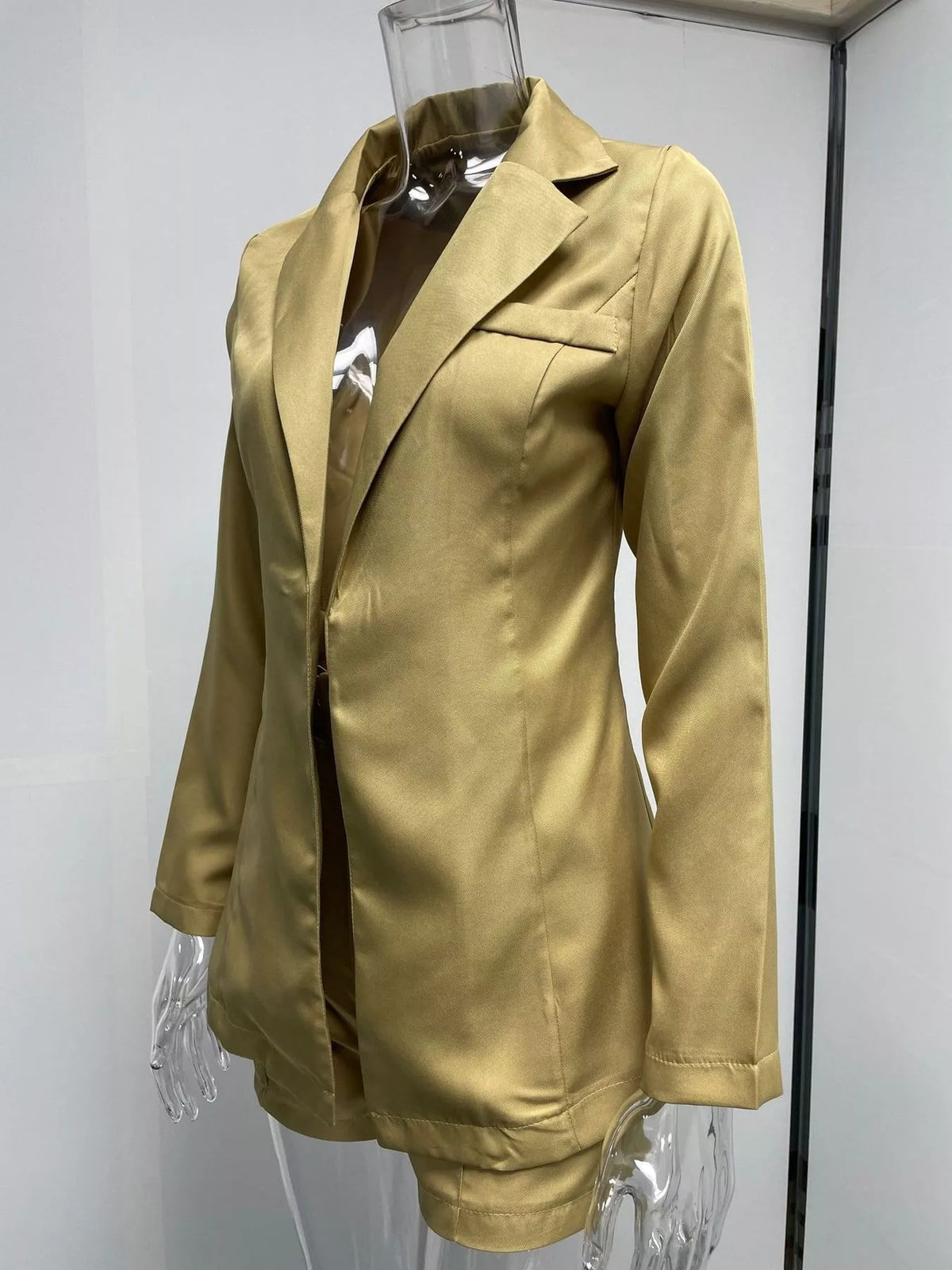 Collared long sleeve outfit set, product view