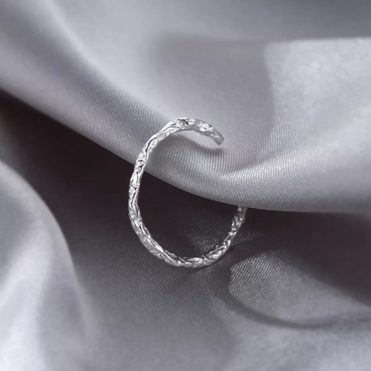 Trendsi 925 Sterling Silver Textured Open Ring -