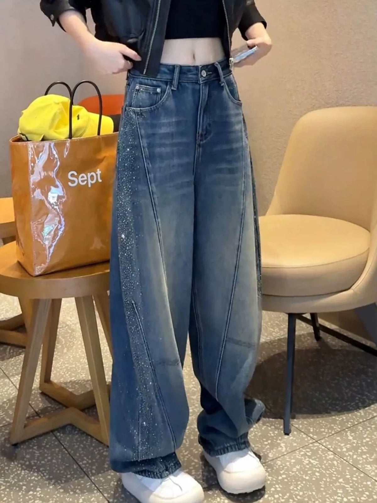 Rhinestone Embellished Wide-Leg Jeans in blue