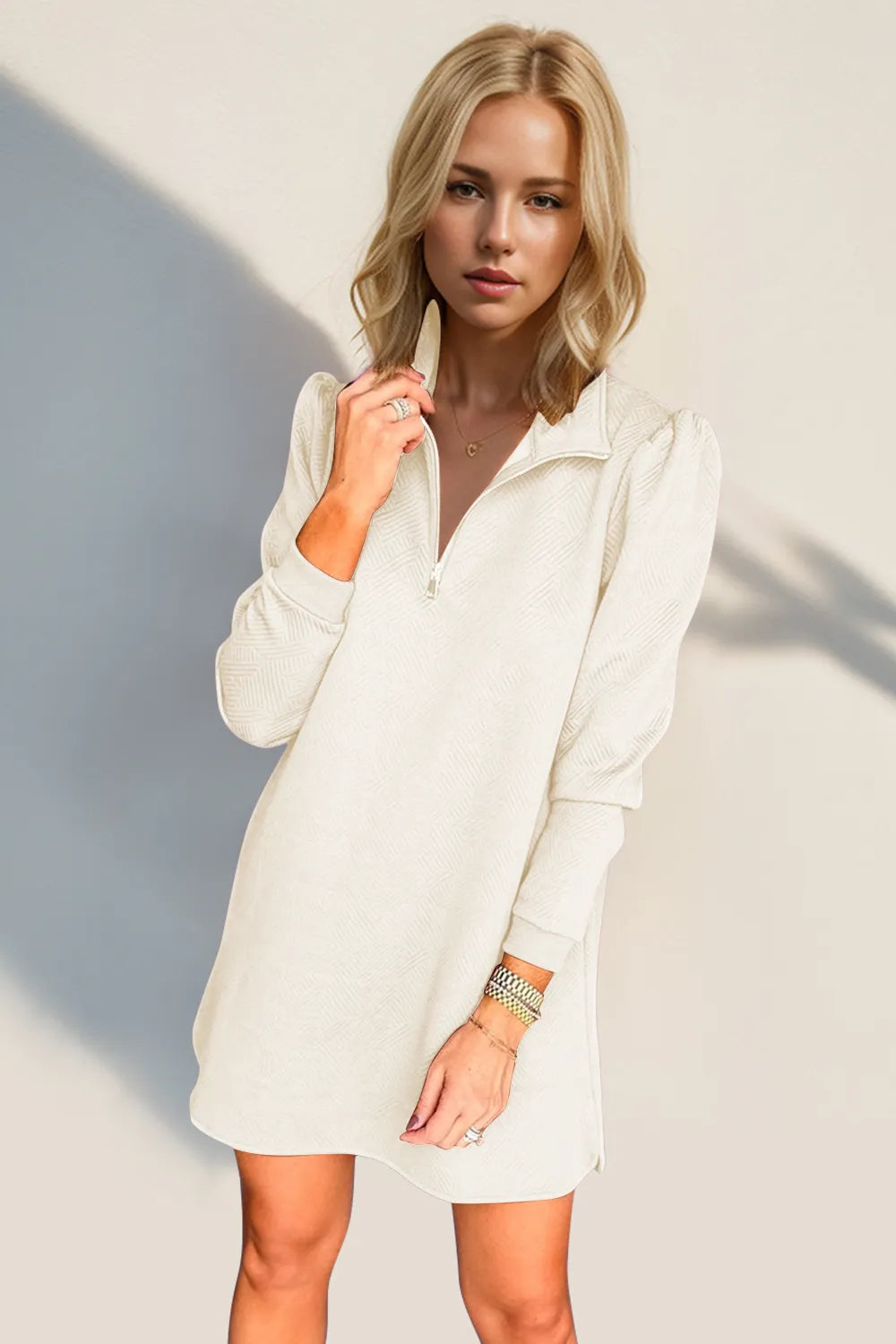 Women's apparel – product view 4