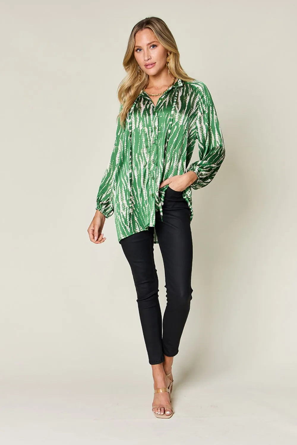 Women's apparel – product view 25